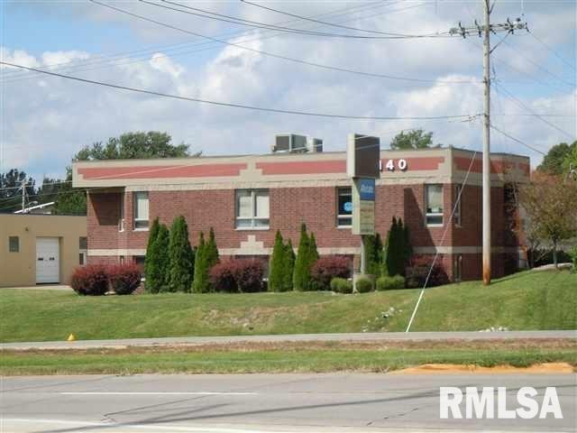 1140 E KIMBERLY Road #210, Davenport, IA