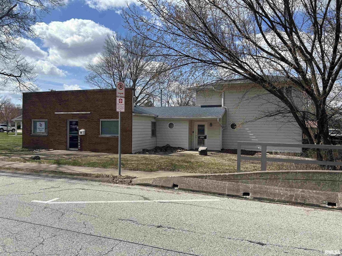 2332 EASTERN Avenue, Davenport, IA