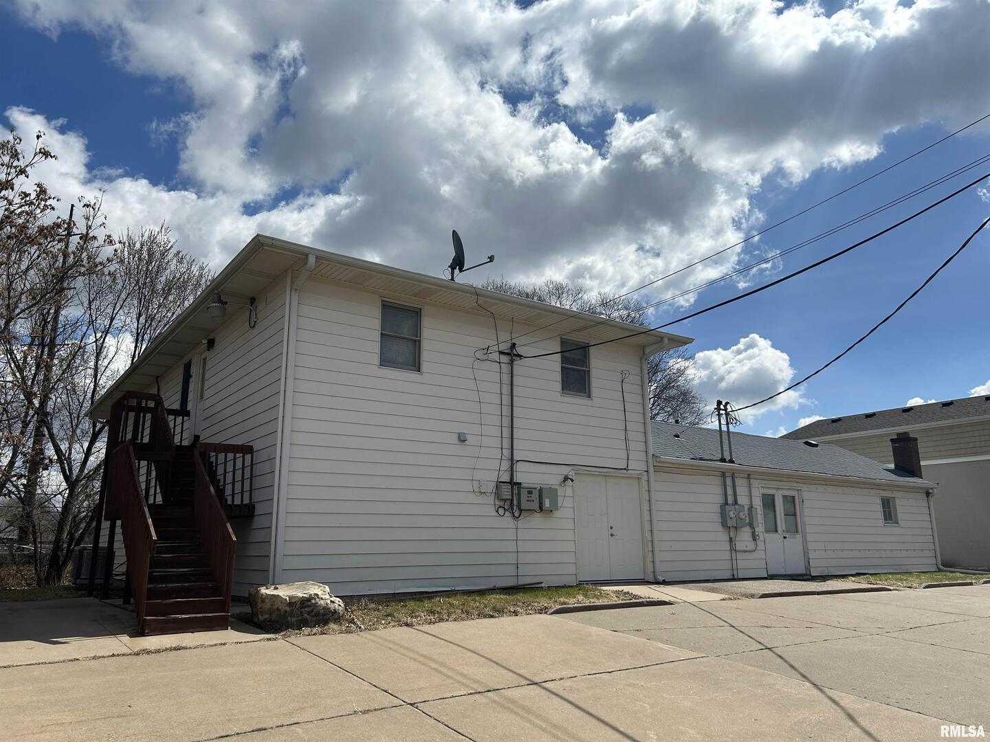 2332 EASTERN Avenue, Davenport, IA