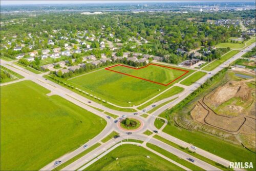 MIDDLE Road, Bettendorf, IA