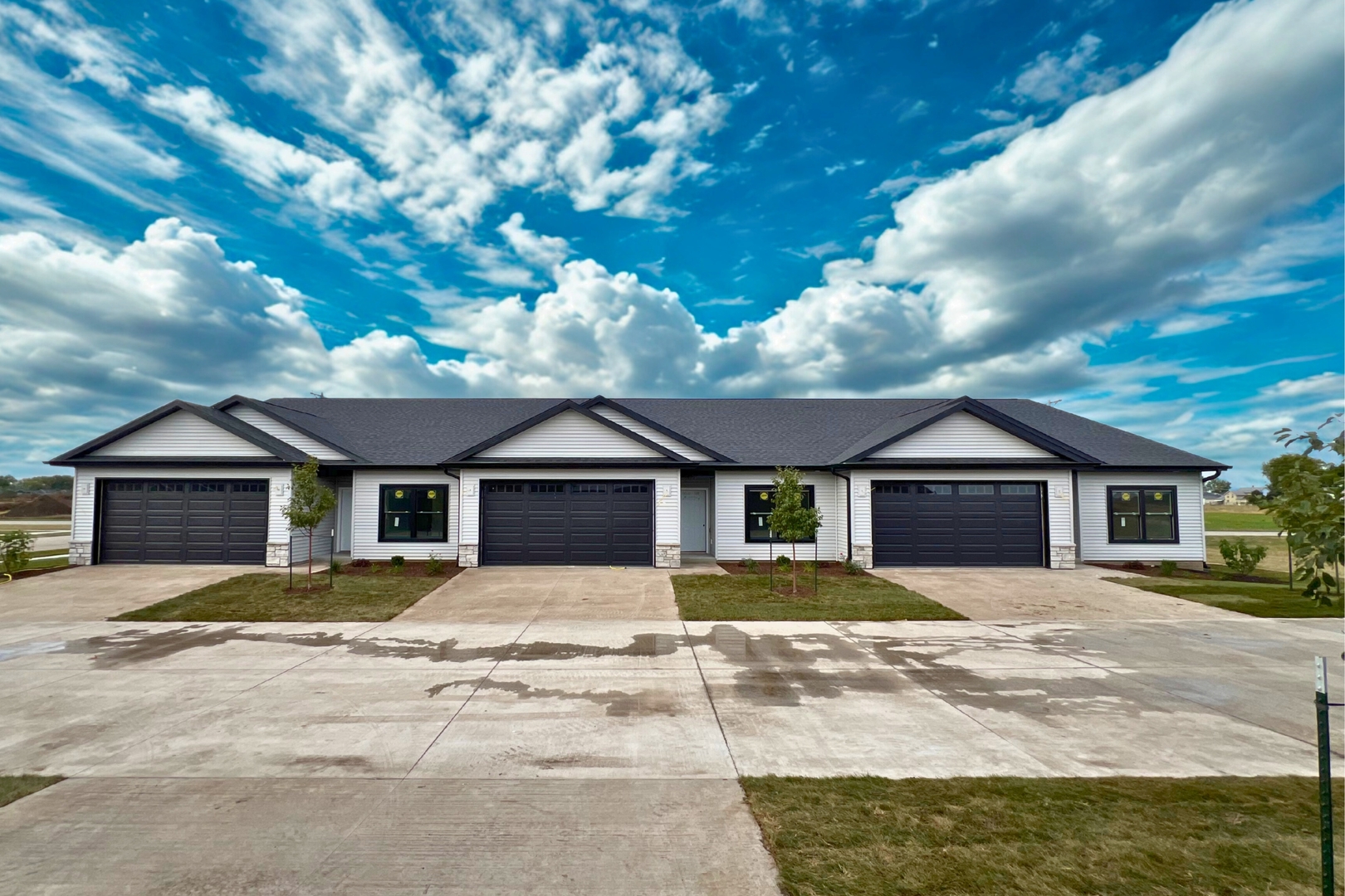 1875 Redbud Circle #103, Eldridge, IA