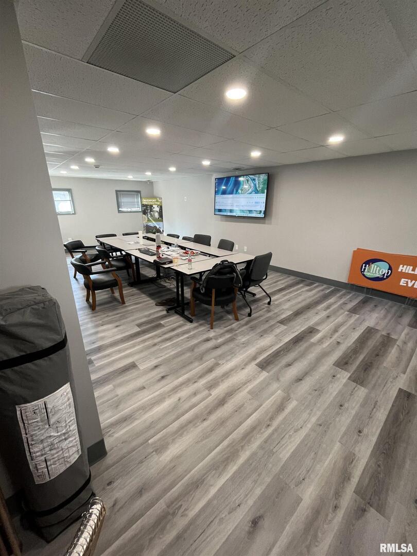 122 E 15TH Street, Davenport, IA