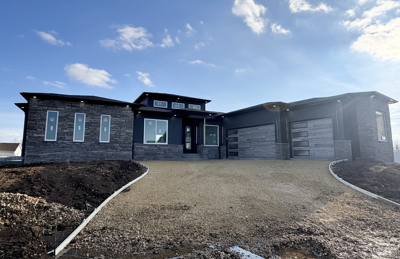 1709 KATIE Court, Davenport, IA