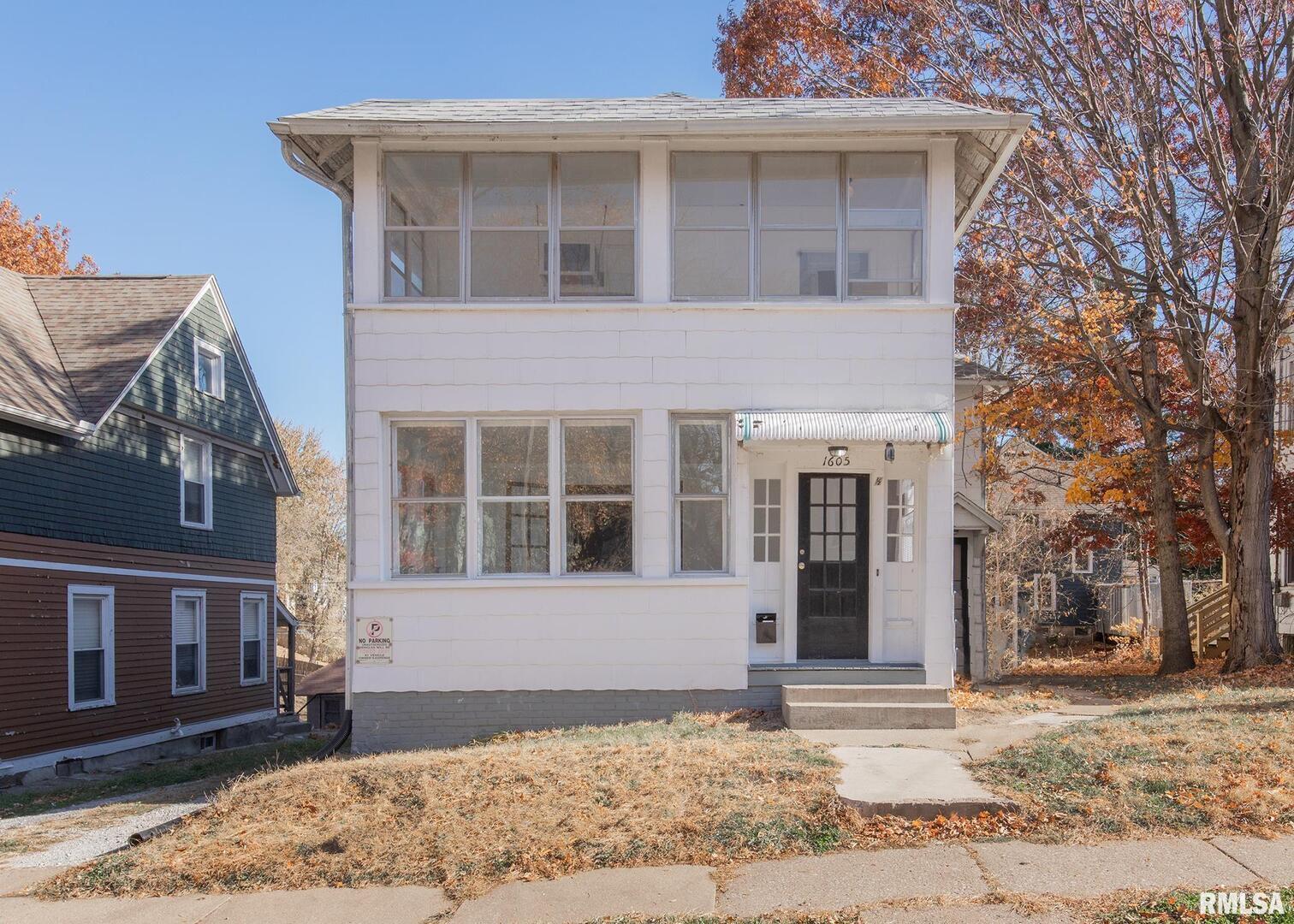 1605 Arlington Avenue, Davenport, IA