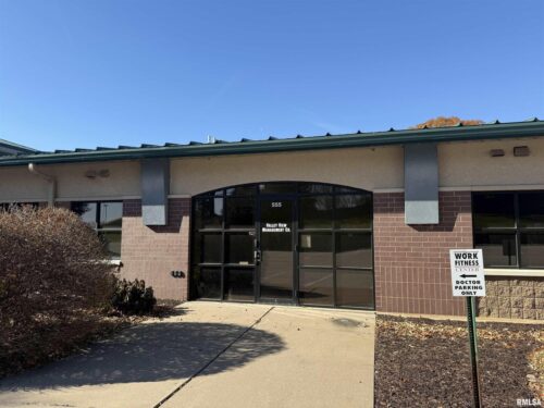 555 VALLEY VIEW Drive, Moline, IL