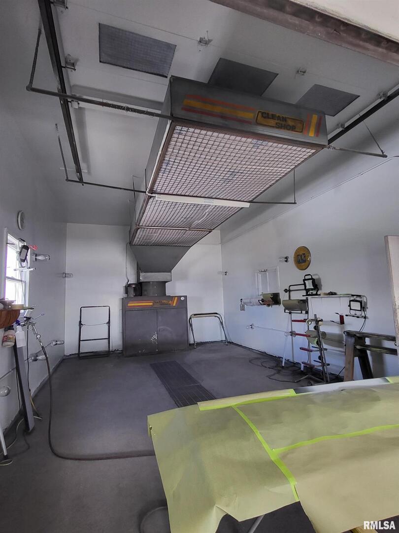 7812 Windy, Dubuque, IA