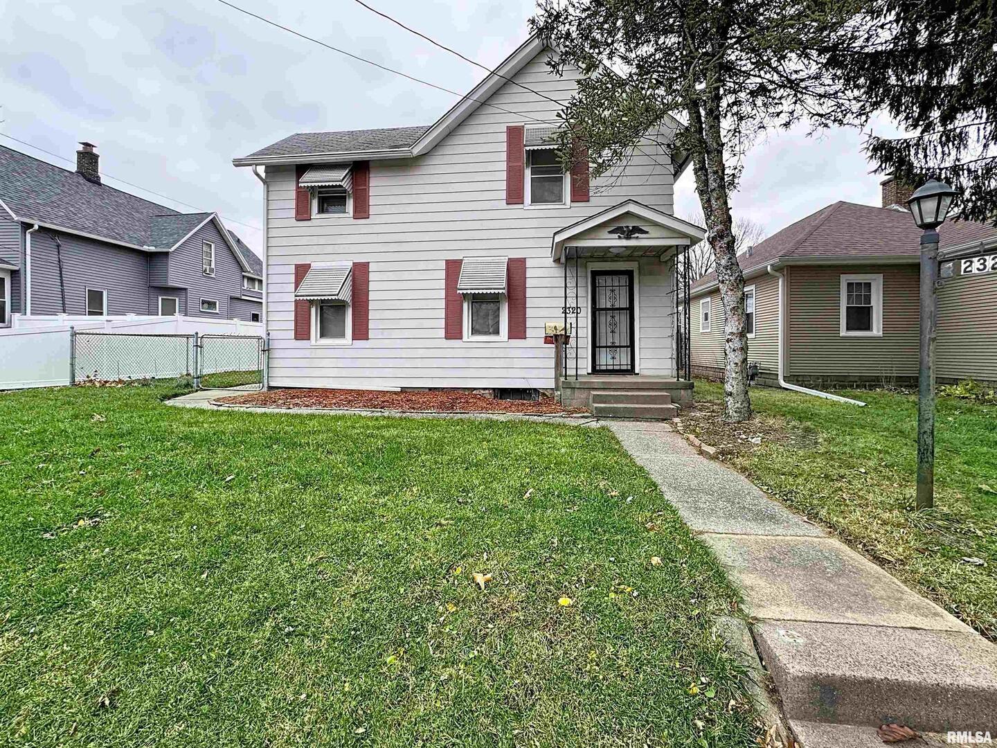 2320 18th Street A, Moline, IL