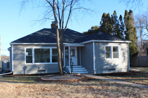 1611 Coffelt Ave, Davenport, IA