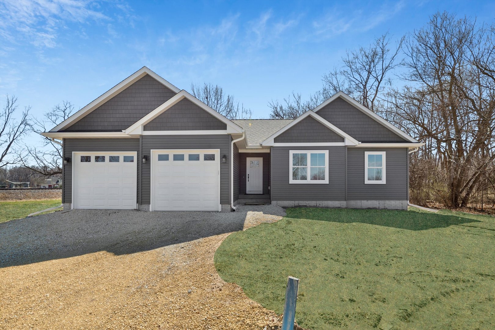 1531 Tyler Court, Camanche, IA
