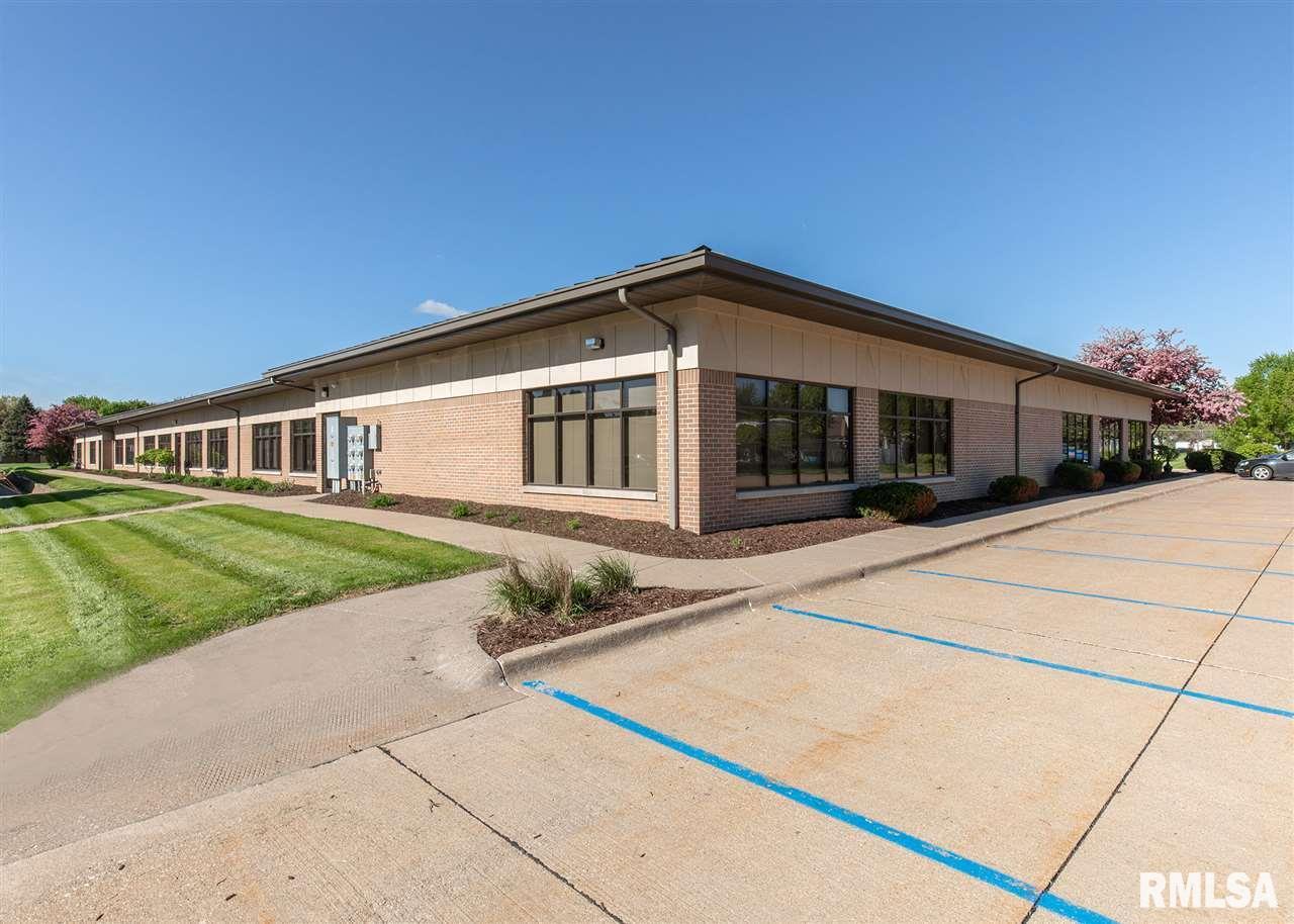 465 AVENUE OF THE CITIES Avenue #100, East Moline, IL