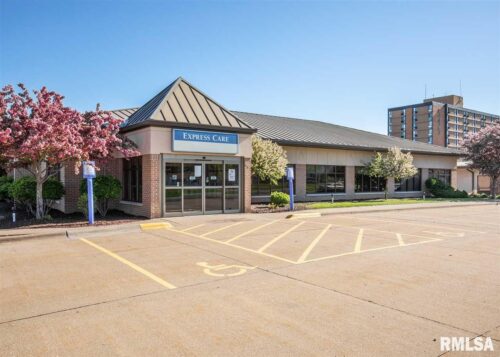 465 AVENUE OF THE CITIES Avenue #110, East Moline, IL
