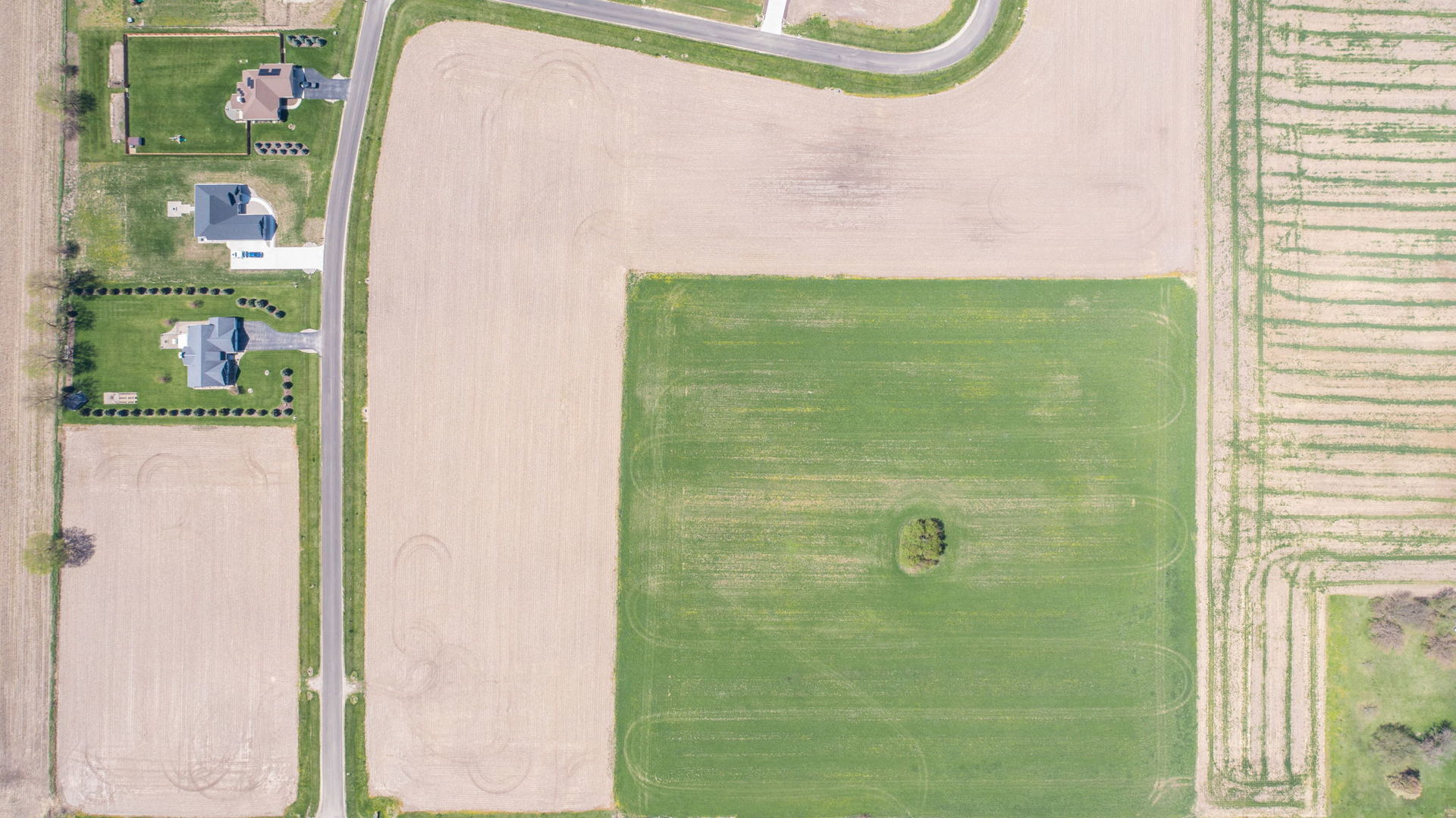 4460 N 4459th Road, Newark, IL