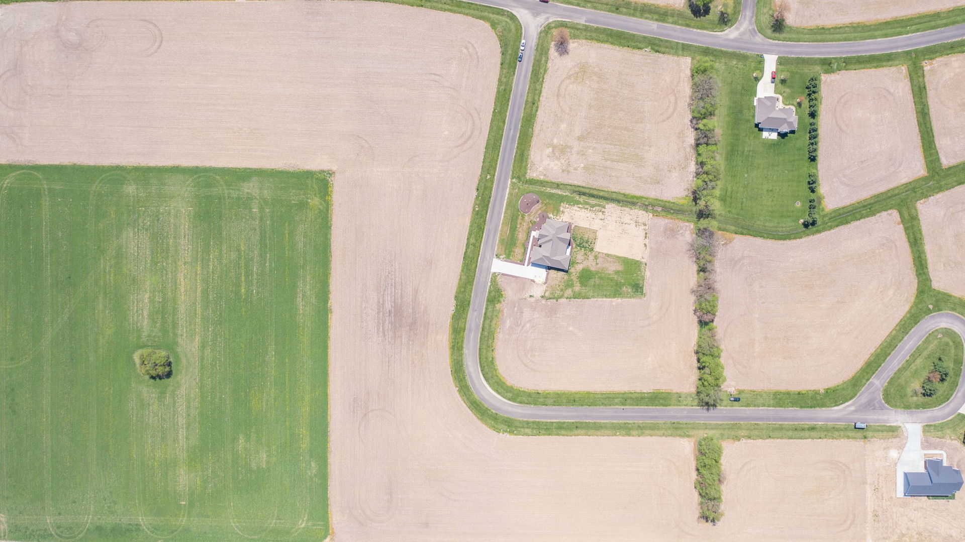 4460 N 4459th Road, Newark, IL