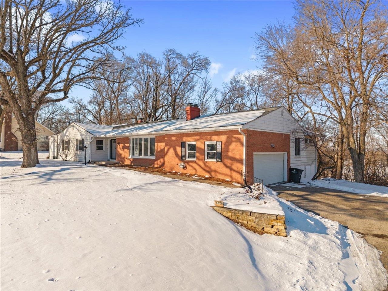 8210 Ridgewood Road, RockIsland, IL