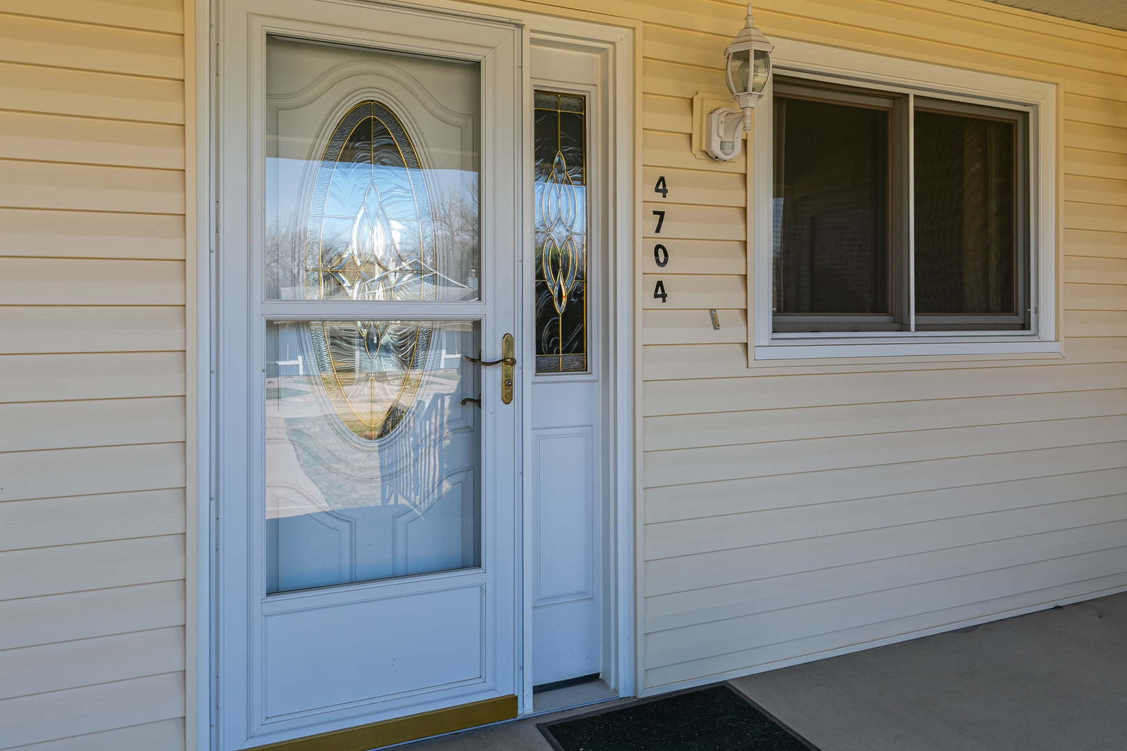 4704 9th Street #2, East Moline, IL