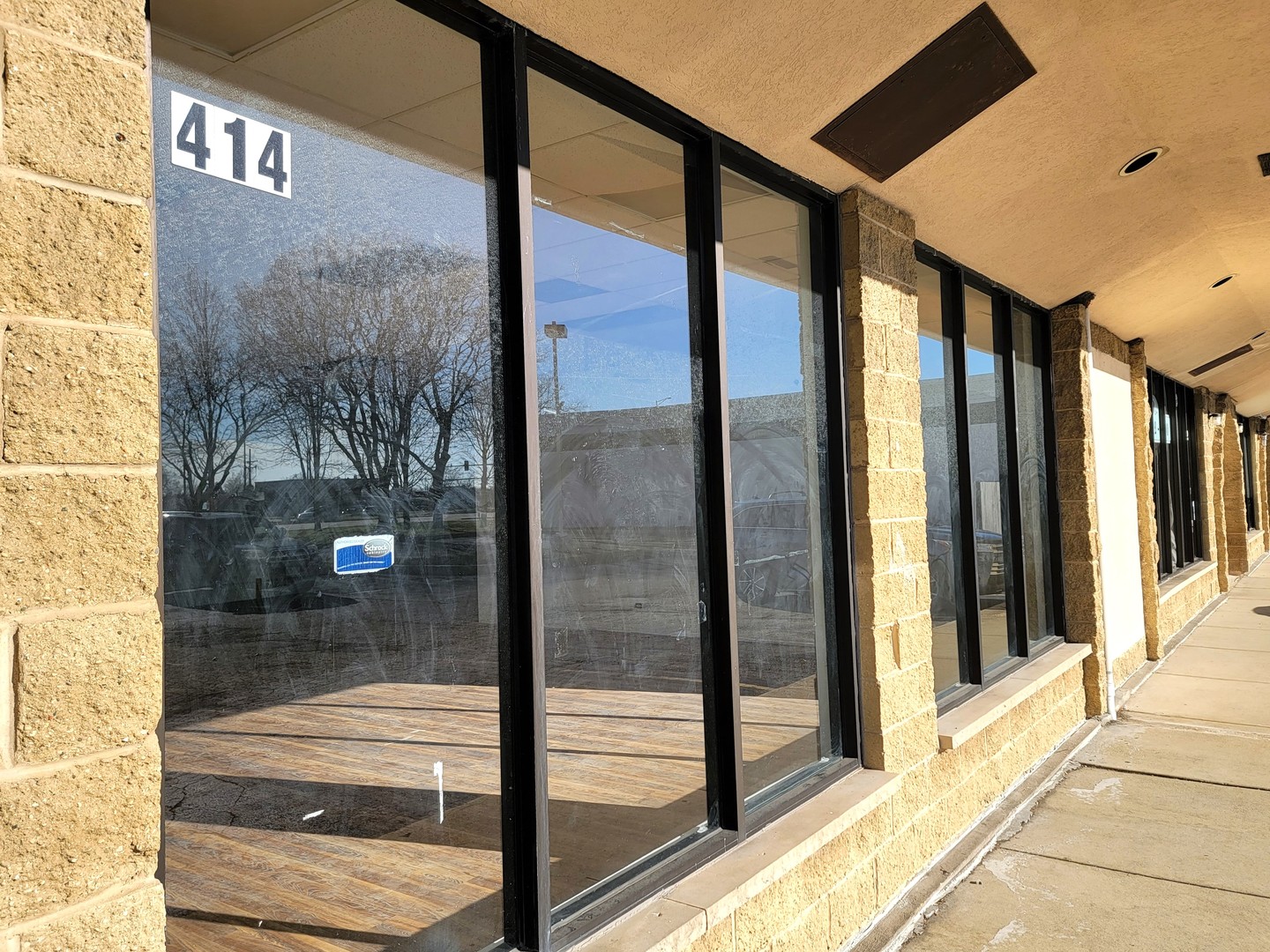 410 W Higgins Road #414, Schaumburg, IL