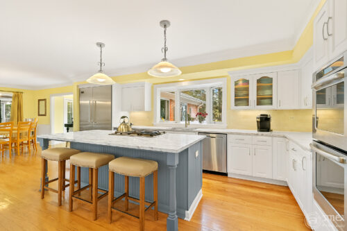 4 Windsor Court, South Barrington, IL