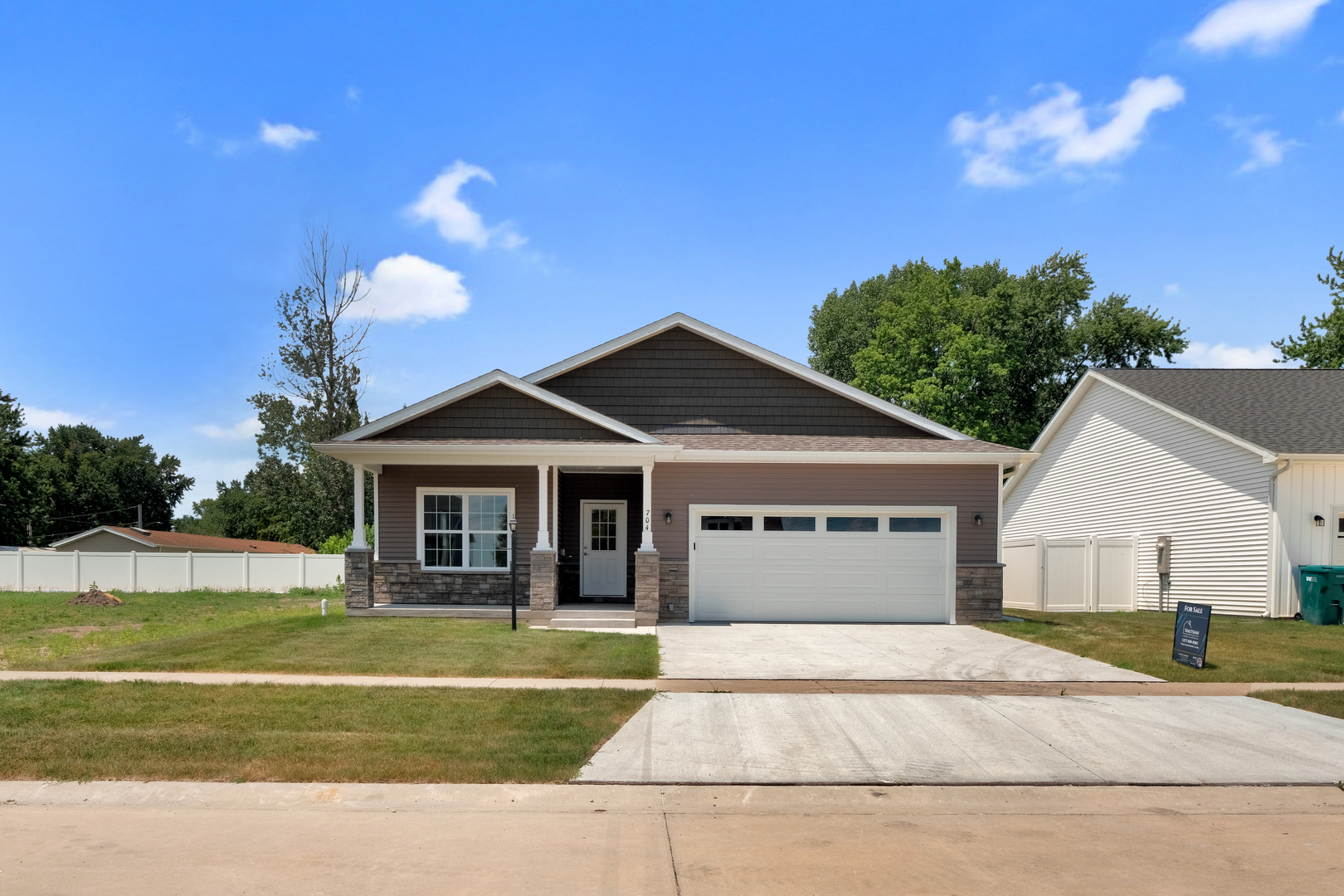 704 Justice Street, Tuscola, IL