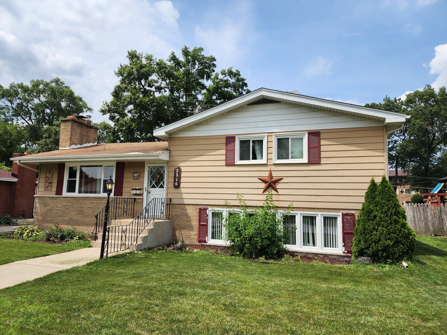2356 183rd Place, Lansing, IL