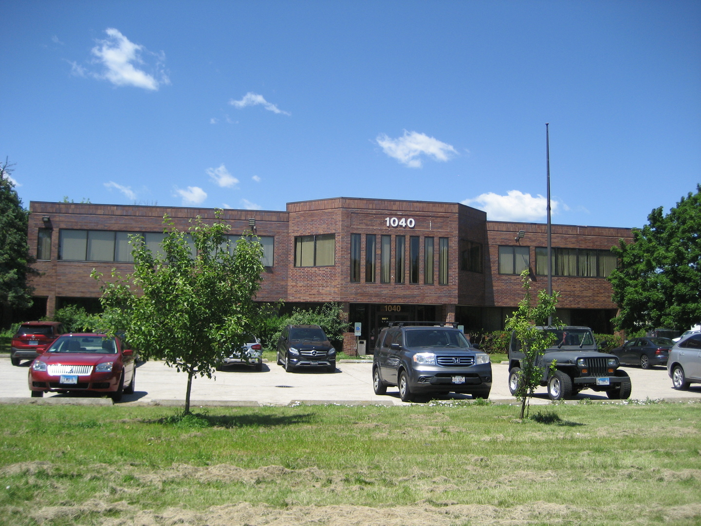 1040 S MILWAUKEE Avenue, Wheeling, IL