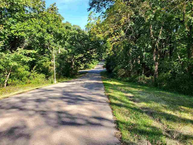 2170 Fawn Ridge Drive, Dixon, IL