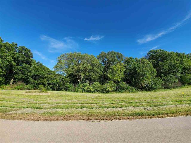 2166 Fawn Ridge Drive, Dixon, IL