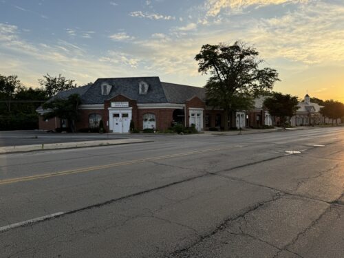 630-642 Busse Highway, Park Ridge, IL