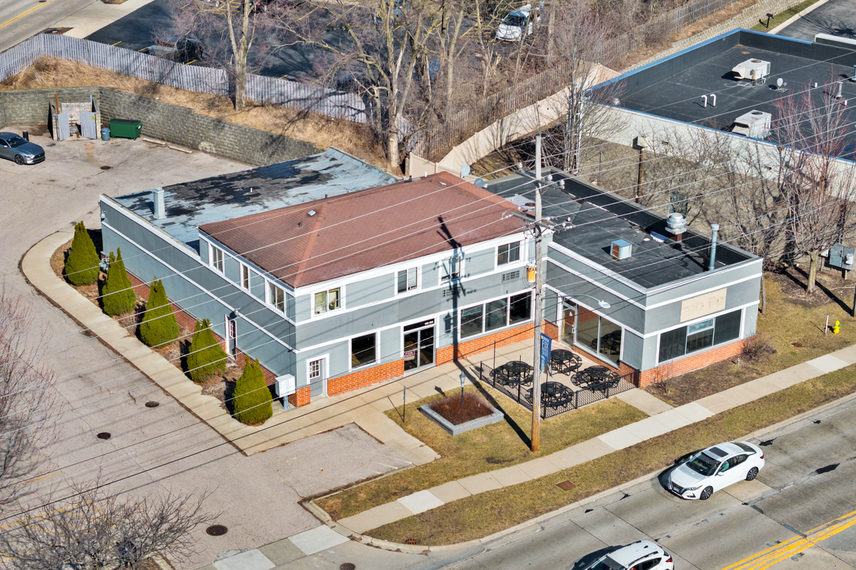 700 Northwest Highway, Fox River Grove, IL