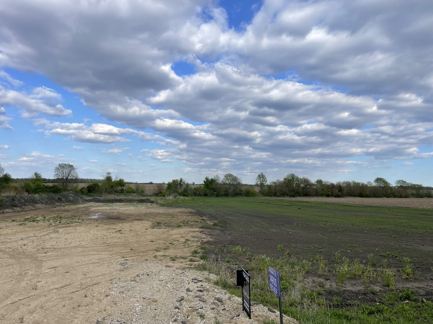 14900 County Line Road, Newark, IL