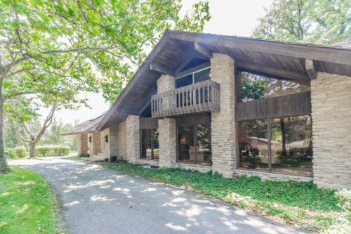 8080 Wolf Road, Burr Ridge, IL