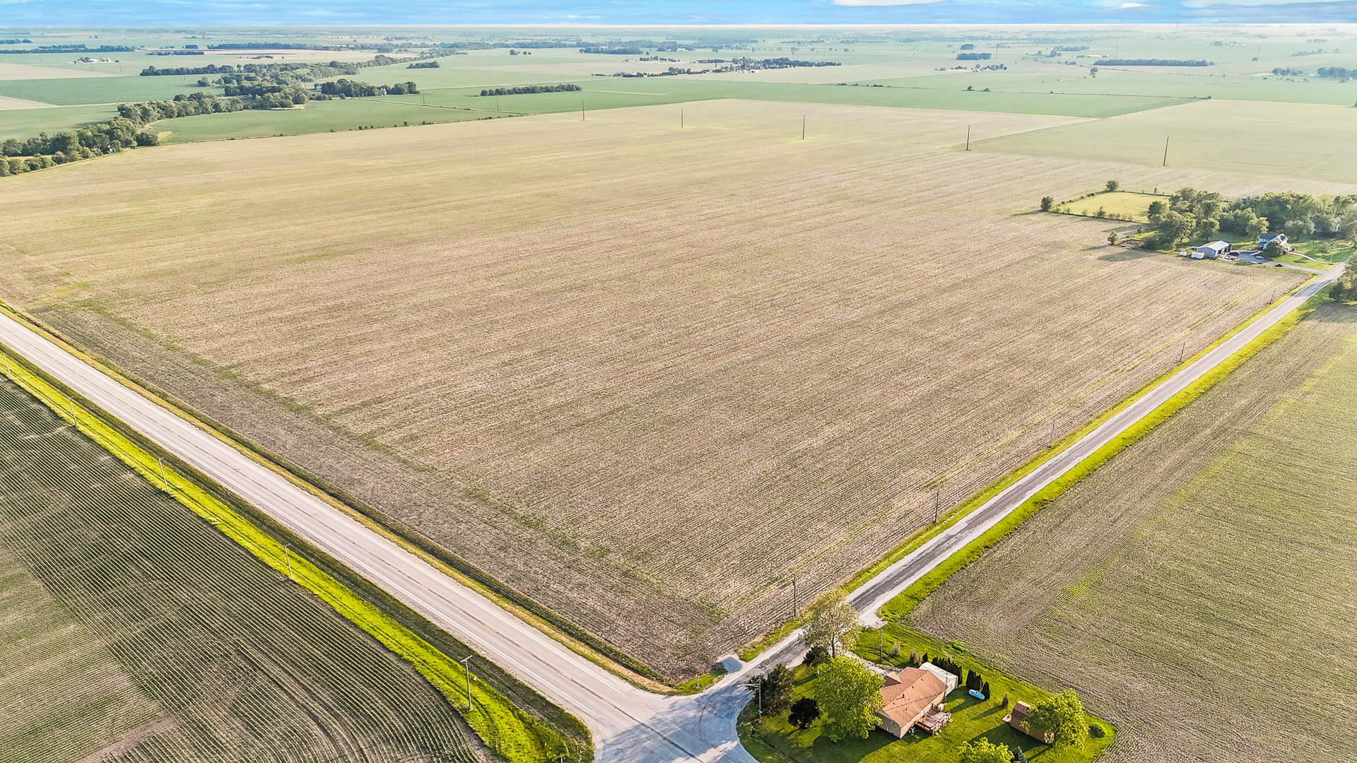11000 S LaGrange Road, Manteno, IL