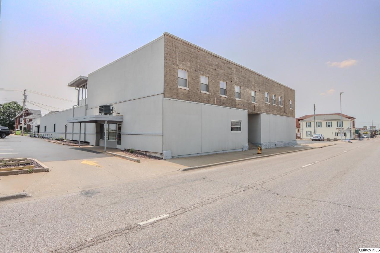 1112-1128 Broadway Suite A, Quincy, IL