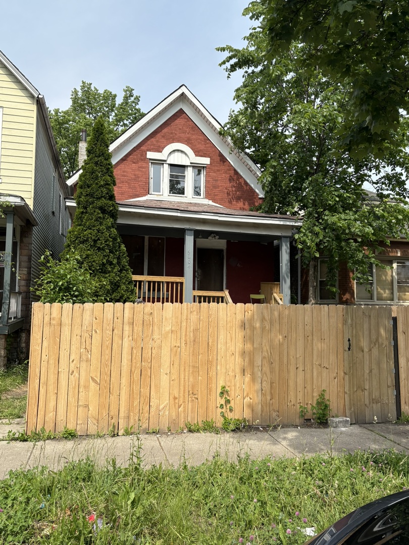 5604 S Morgan Street, Chicago, IL