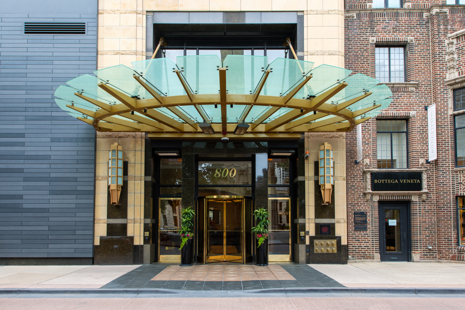 800 N Michigan Avenue #5901, Chicago, IL