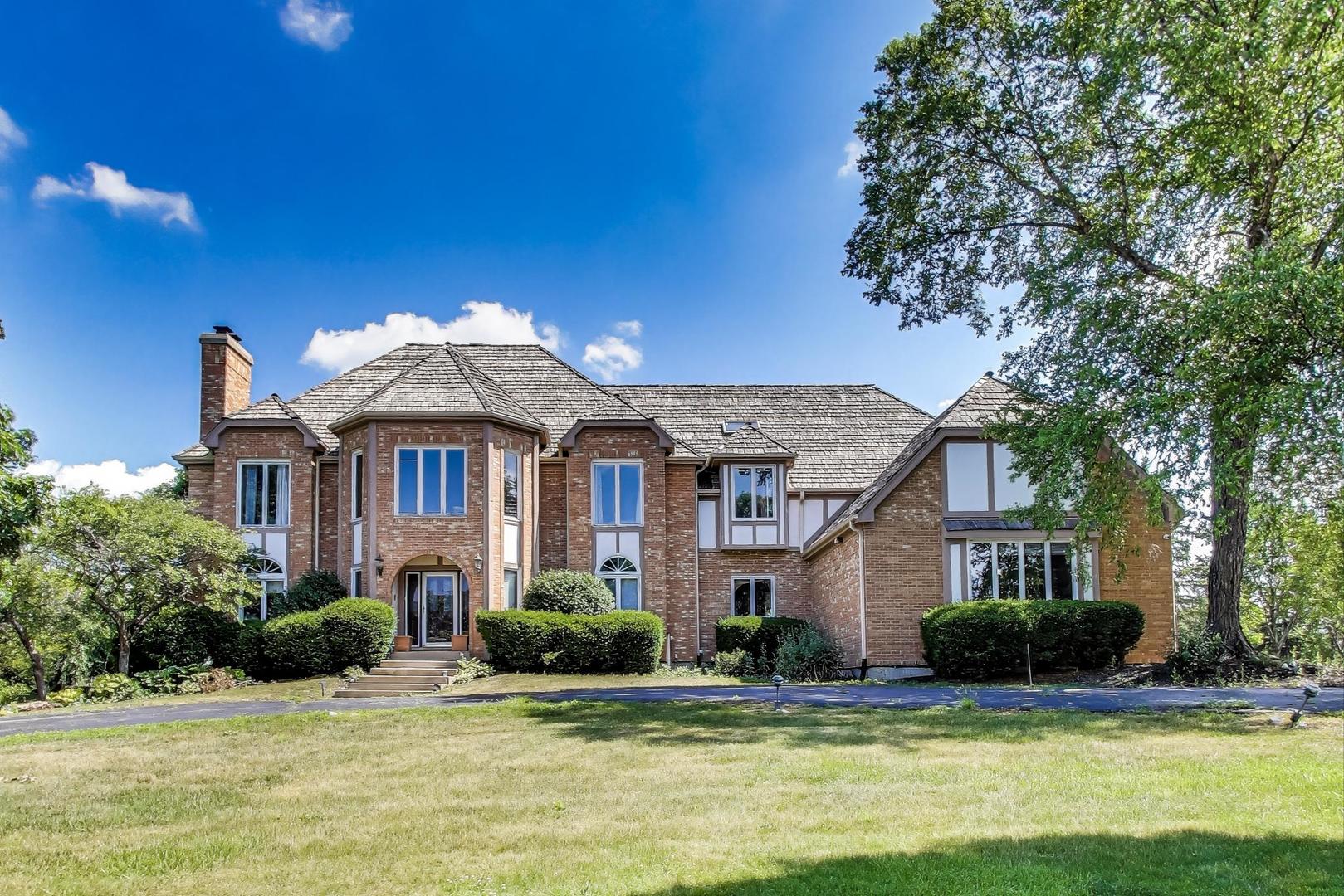 33 N Liberty Drive, South Barrington, IL