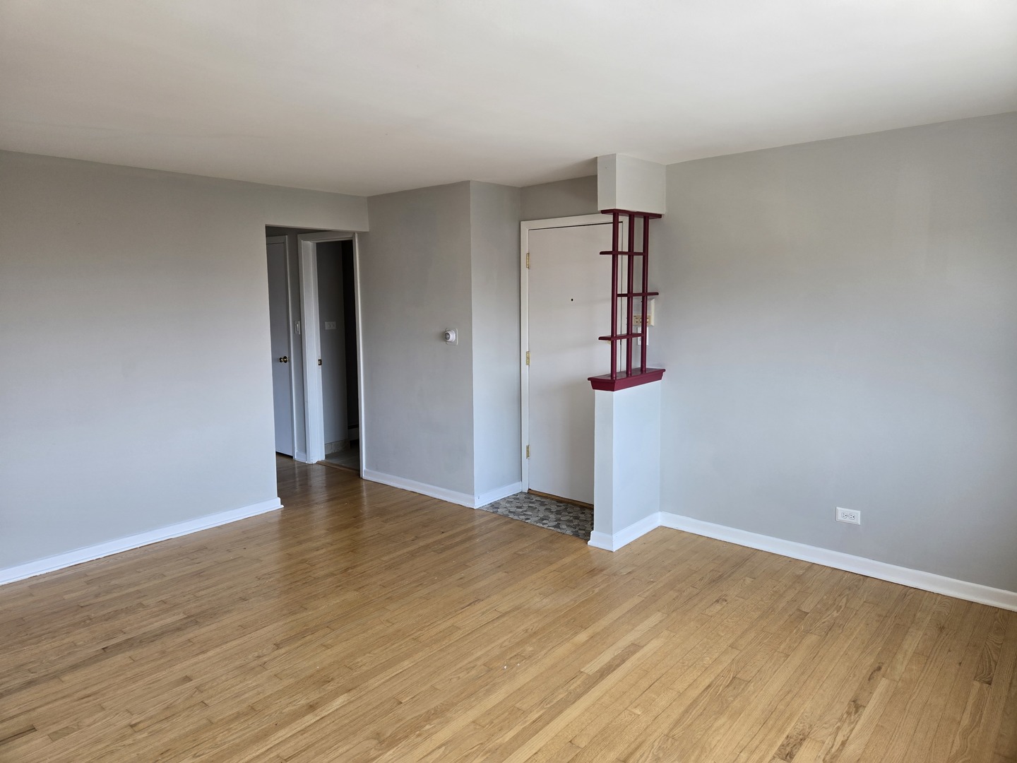 4712 N Olcott Avenue #2W, Harwood Heights, IL