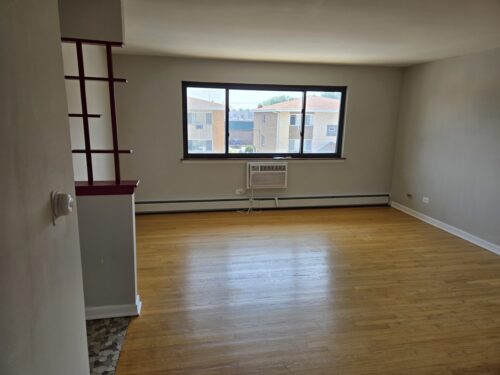 4712 N Olcott Avenue #2W, Harwood Heights, IL