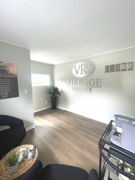 328 Park Lane Drive, Grant Park, IL