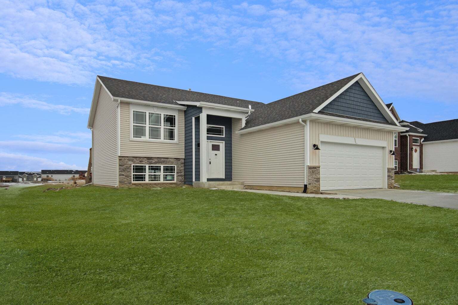 3022 W 84th Place, Merrillville, IN