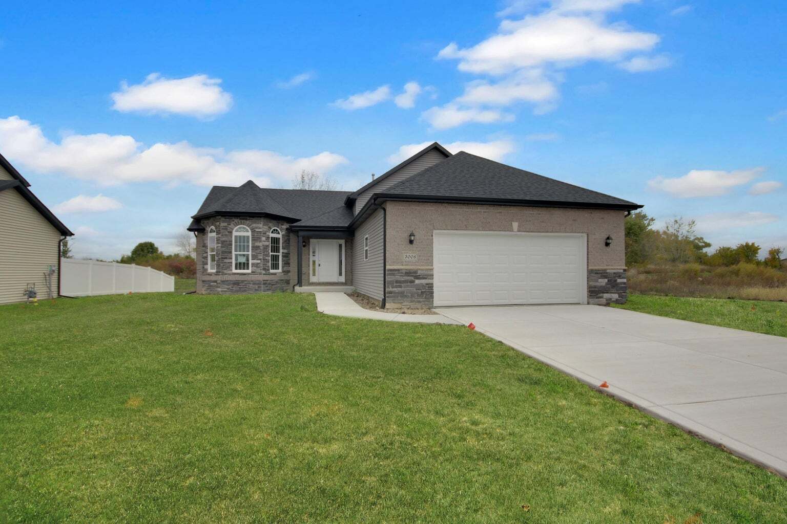 3008 W 82nd Place, Merrillville, IN