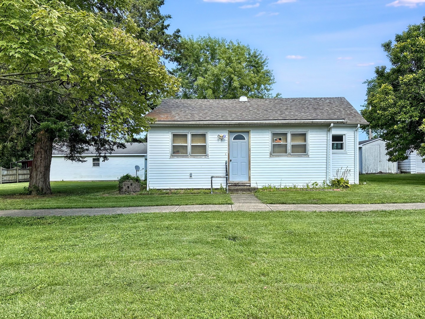 615 S Central Street, Gilman, IL