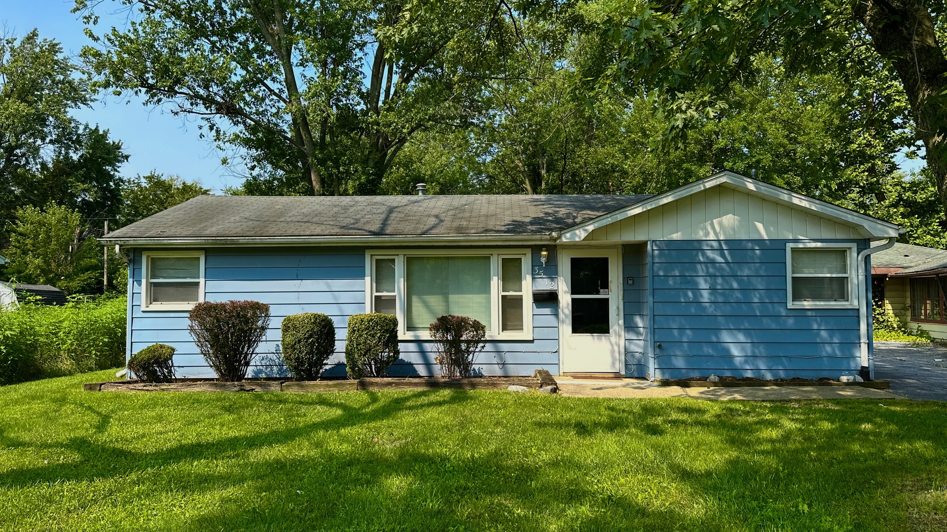 3512 John Street, Steger, IL