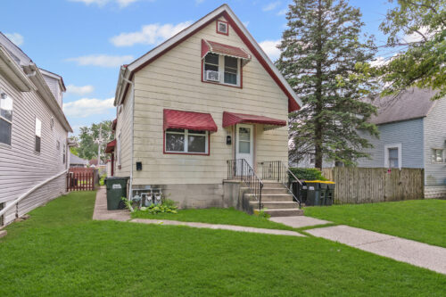 90 W 28th Place, South Chicago Heights, IL