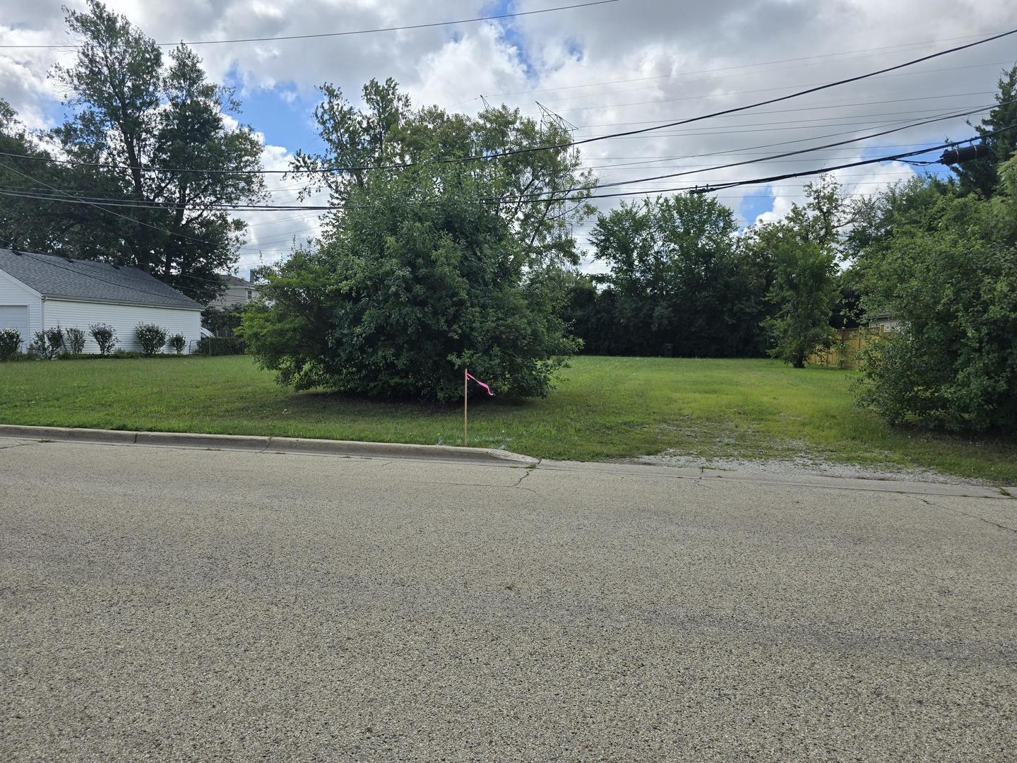 7207 Church Street, Morton Grove, IL