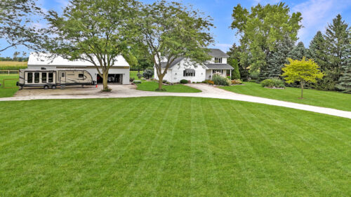 49W972 Peterson Road, Maple Park, IL