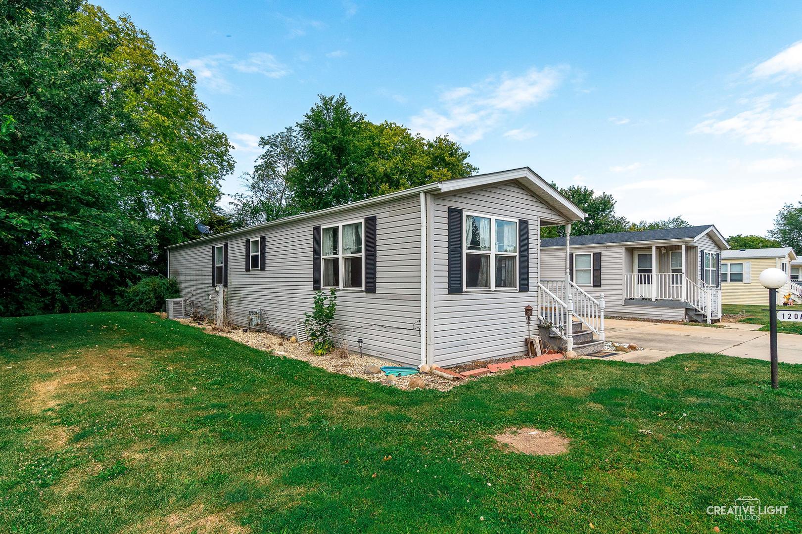 120 Cardinal Lane #A, Sandwich, IL
