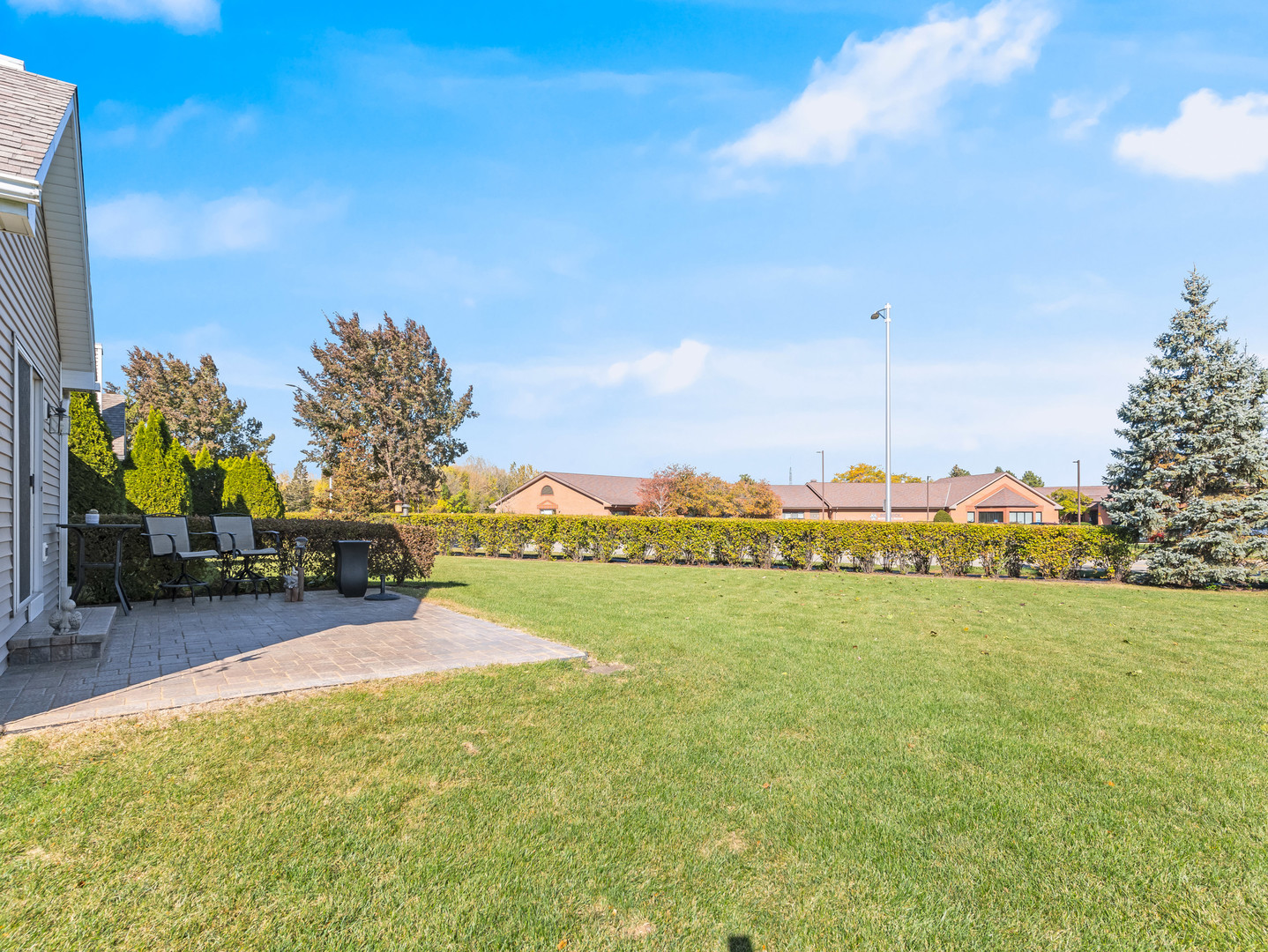 3419 Lake Side Circle, Joliet, IL
