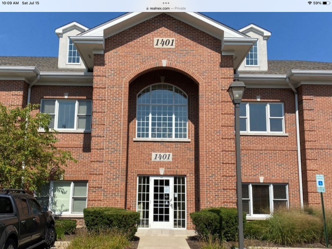 1401 McHenry Road #124, Buffalo Grove, IL