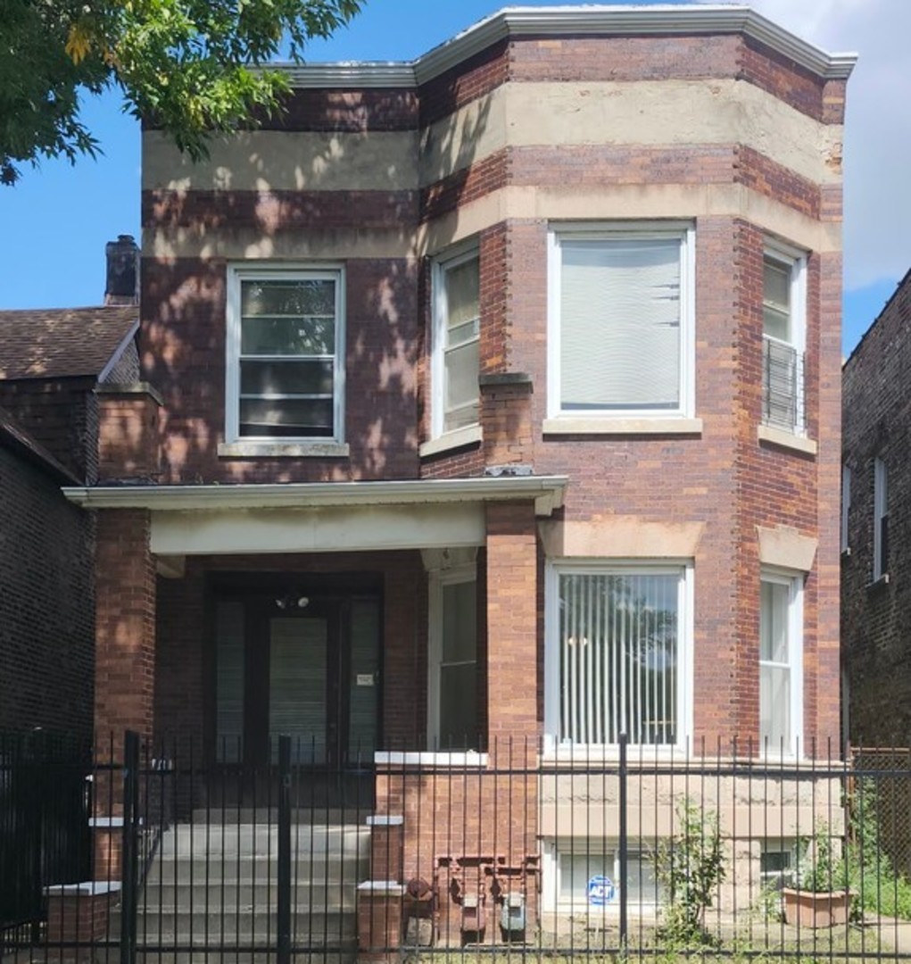 4432 W Maypole Avenue, Chicago, IL