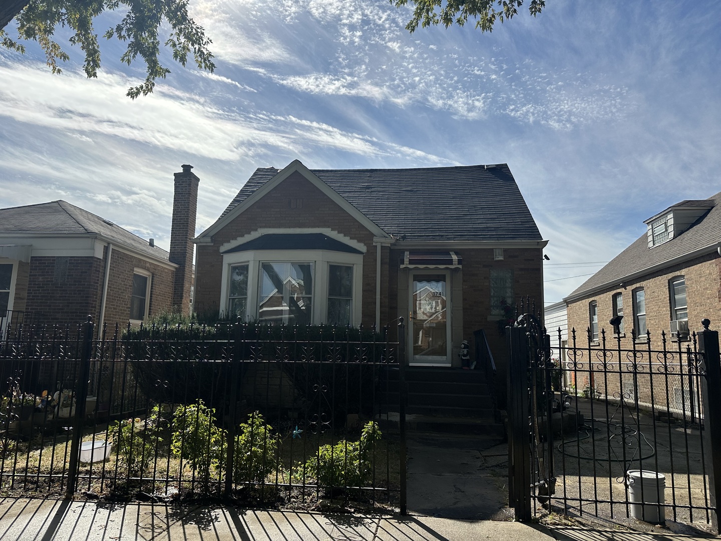 3741 W 57th Place, Chicago, IL